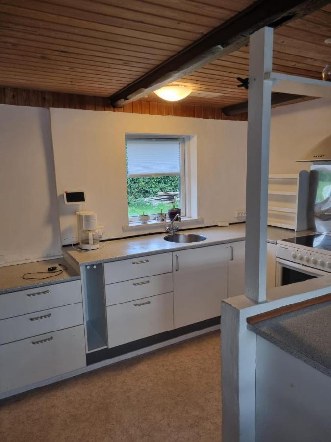 A Cozy House To *